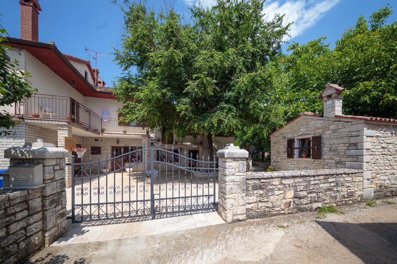 Apartments Mirjana 1655 坎法奈尔 外观 照片