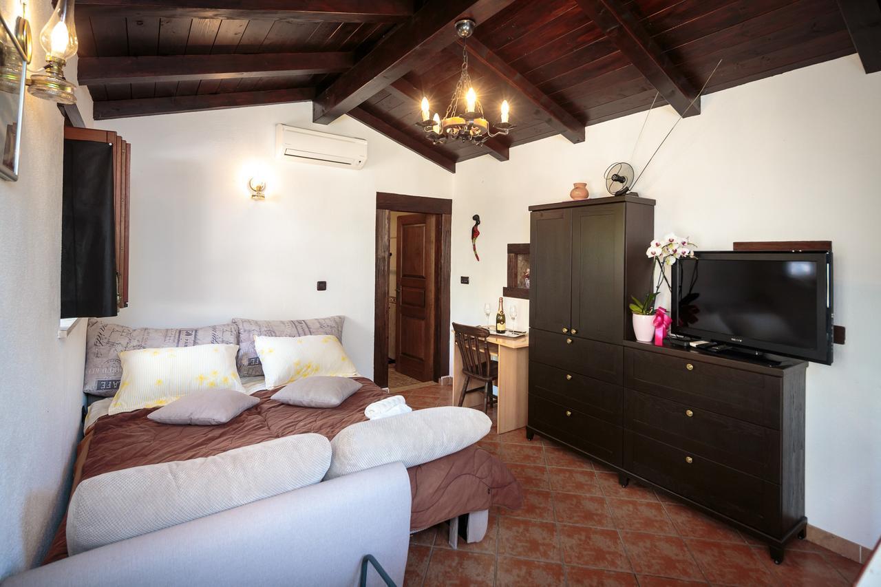 Apartments Mirjana 1655 坎法奈尔 外观 照片