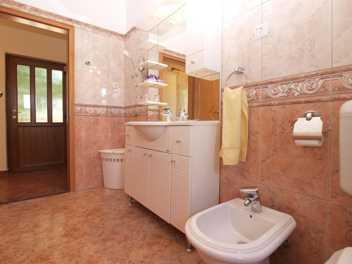 Apartments Mirjana 1655 坎法奈尔 外观 照片