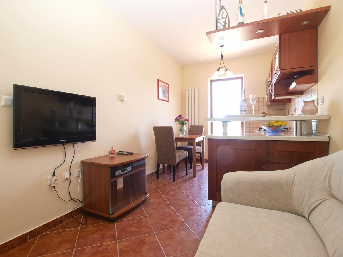 Apartments Mirjana 1655 坎法奈尔 外观 照片